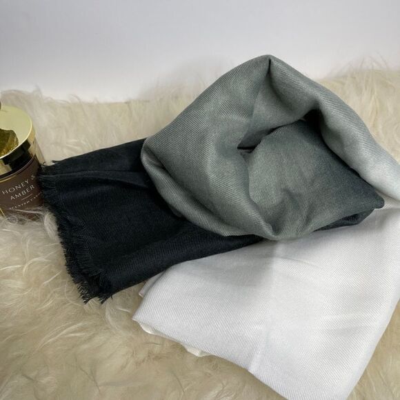 Carly Cushnie gray horizon ombré print scarf NWT - Picture 6 of 10